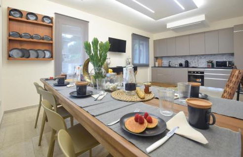 4 Bedroom Gorgeous Home In Massarosa - Foto 3