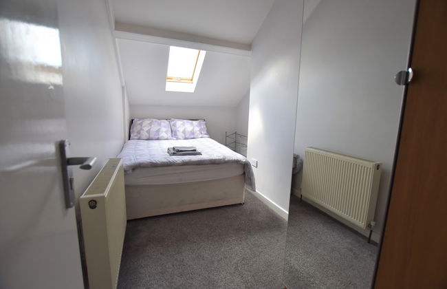 Argyle Apartments - Photo 12