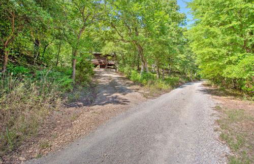 Bright Davis Escape with Screened-In Porch! - Foto 24