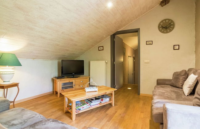 Tranquil Apartment in Sensenruth With Barbecue - Photo 14