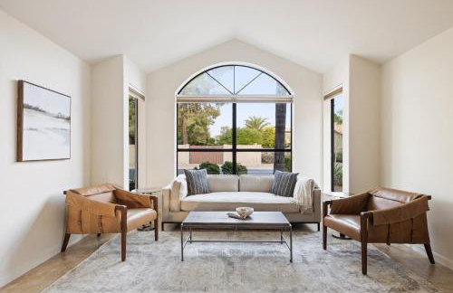 Arch Views Beautifully designed home with swimming pool table and more - Foto 7