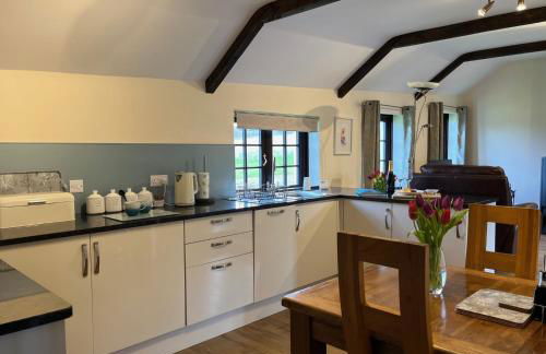 Maple & Beech Barns - Photo 24