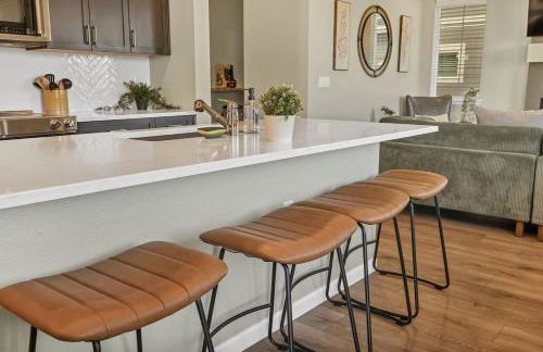 Family Friendly 5BR Mountain Views & Game Room - Foto 44