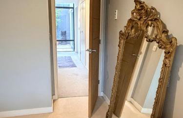 The Lookout - Unique Architectural Modern Home - Foto 10