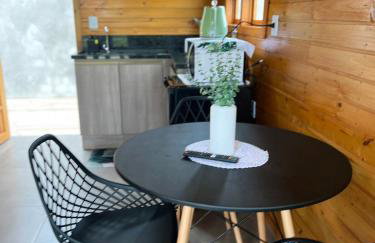 Chalé Tiny house com banheira e lareira - Foto 13