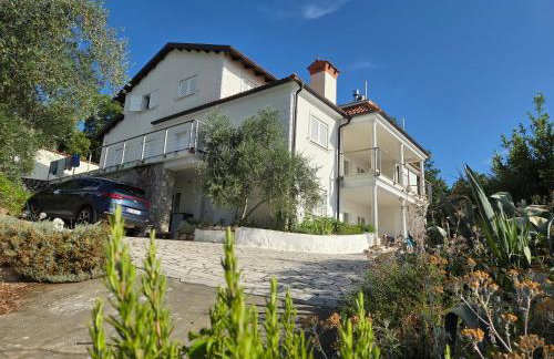 Apartment für 4 Personen mit Jacuzzi und Pool - Foto 2