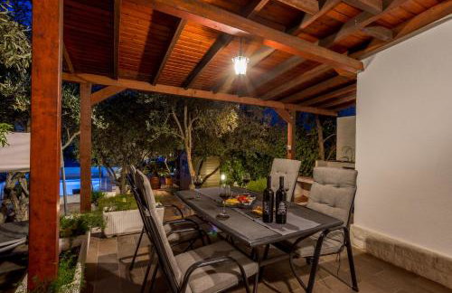 House Oliva with private pool and large garden - Photo 56