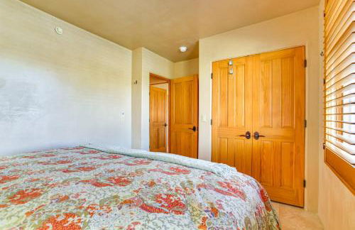 Walk to Santa Fe Plaza Condo with Kiva Fireplace! - Foto 14
