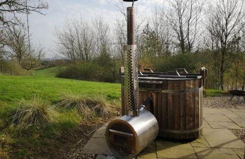 Fair Farm Hideaway - Photo 56