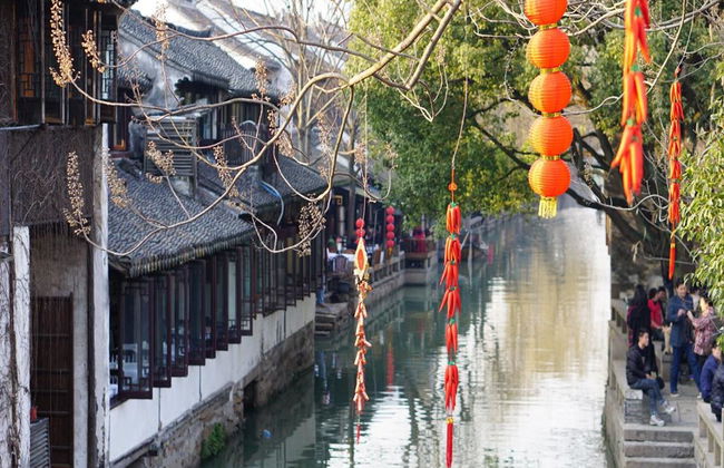 Esplora Zhouzhuang - Tour privato di un'intera giornata - Foto 1