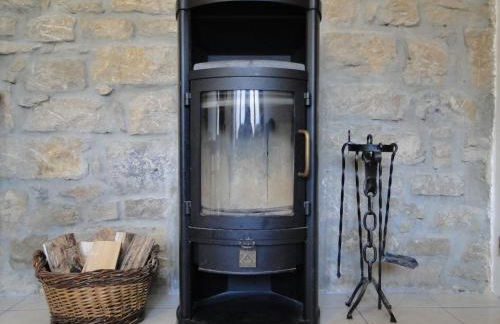 Gîte 295 Montagnes du Jura avec Spa et Sauna classé 3 étoiles - Foto 13