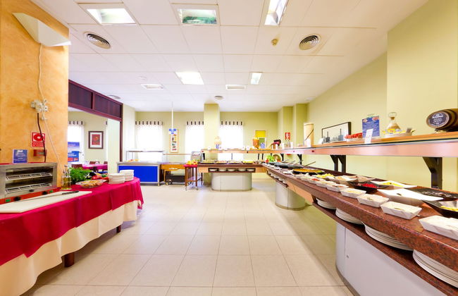 Aparthotel Bahía - Photo 56