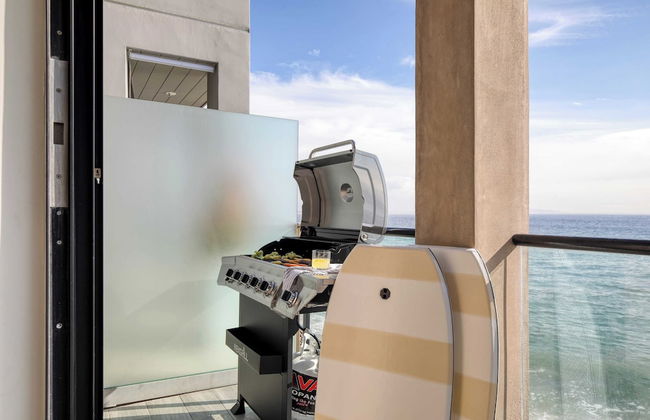 Matador by Avantstay Ocean Front Malibu Pad w/ Rooftop Patio - Photo 25
