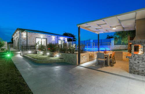 Lea Villa - Brand New Modern Villa - Photo 28