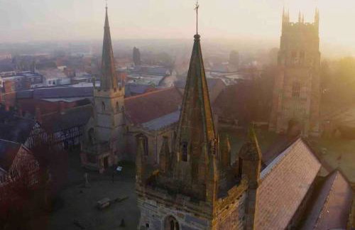 Freshly decorated apartment 10 mins from Cotswolds Child Friendly Great location with plenty of nearby free parking freestanding bath and outdoor private terrace area - Foto 28