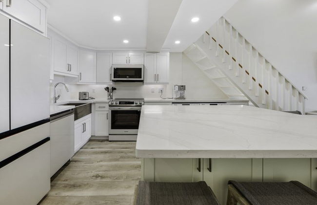 South Seas Beach Villa 2535 4 Bedroom Home by RedAwning - Photo 10