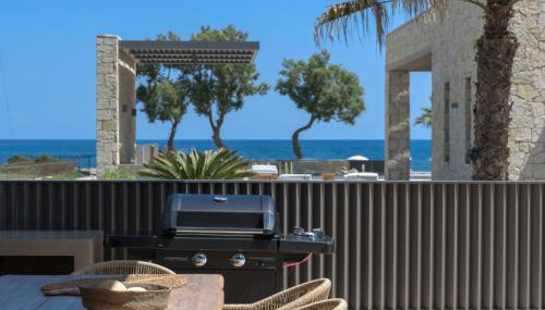 Amalthia Villa, Heated Pool & Walk to the Beach, By ThinkVilla - Photo 5