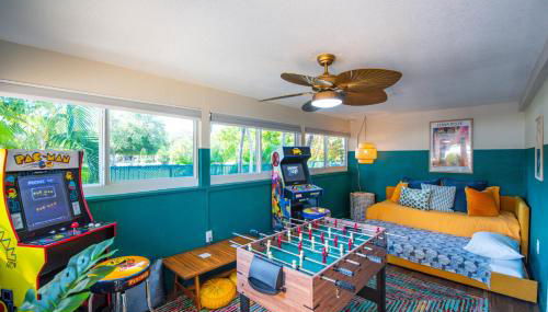 Marathon Vacation Home with Pool, Hot Tub & Movie Theater - Foto 4, Game Room