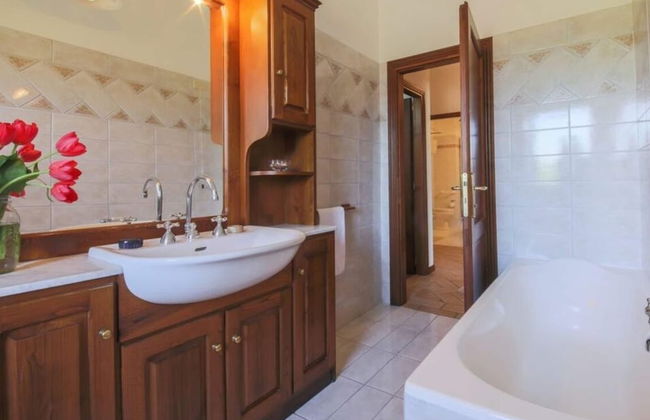 Villa Fornace Comfortable Holiday Residence - Photo 18