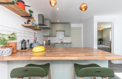 Beach, hills, food, scenic walks-The Kelp house. - Foto 18