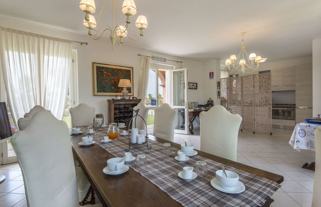 Marina Velca - Foto 4