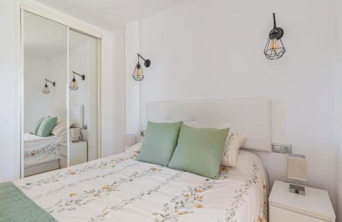 Ground Floor Apartment at Matchroom Country Club - Photo 13