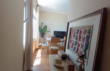 Lindo apartamento com vistas na praia do Gonzaguinha - Foto 46