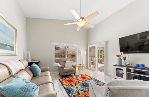 Private Oasis in Kissimmee - Pool, BBQ, Free Parking - Foto 18