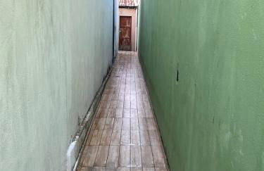 Minha mini casa aconchegante de 2 quartos e 2 camas de casal com Ar condicionado nos dois quartos - Foto 27