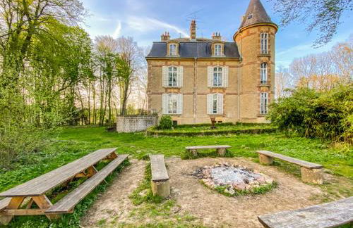 Private Castle with Park - Château Guillermo - Foto 11