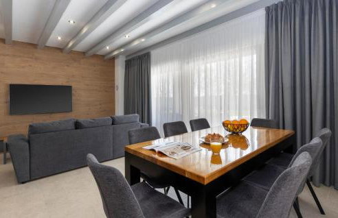 Beautiful Home In Nedescina With Wifi - Foto 24