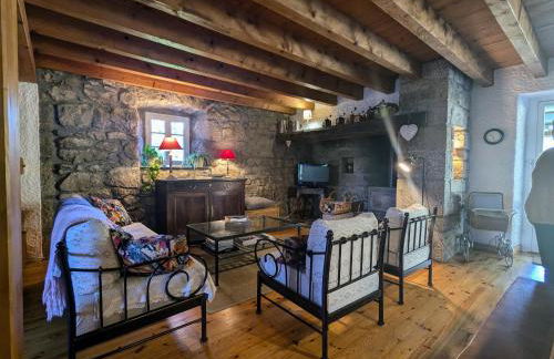 Gîte Nature au Chambon-sur-Lignon: Terrasse, Wifi, Proche Activités et Commerces - FR-1-582-137 - Foto 17