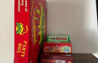 Modern Family Haven - Minutes from Disney Magic-OC - Foto 28