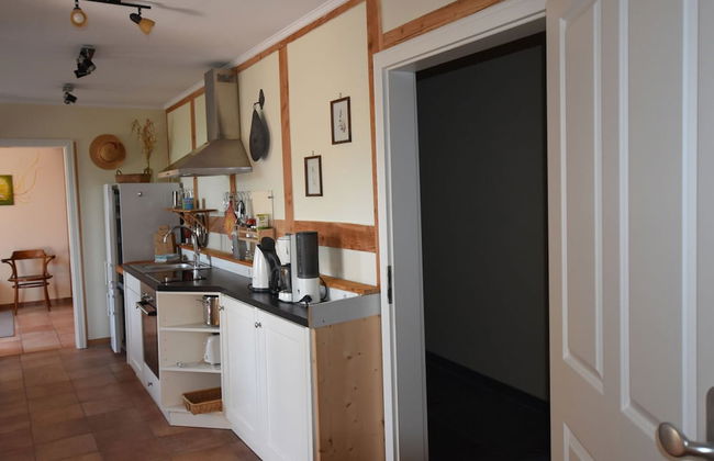 Rustic-style Apartment in Buschenhagen With Garden - Photo 24