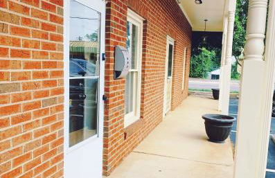 Uptown area, Cozy king Suite, quiet and private, free parking, walk to restaurants - Foto 16