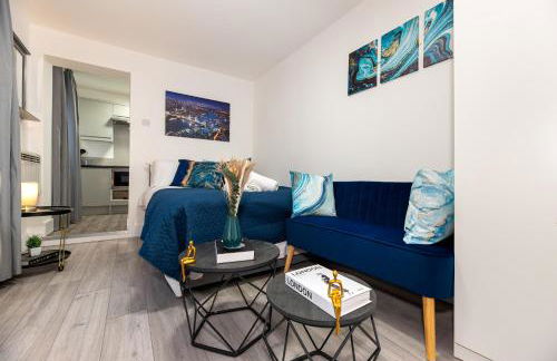 Cozy Ground-Floor Studio, Excellent City Access - Photo 27