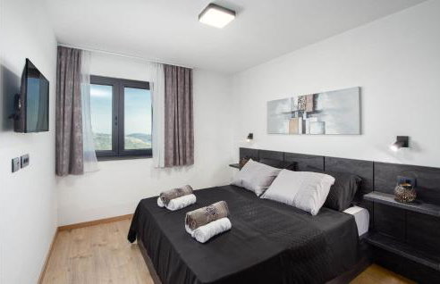 Awesome Home In Jarebinjak - Photo 26