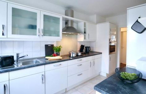 SABE APARTMENT: BALCONY + FREE PARKING + NETFLIX - Foto 17