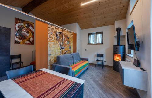 L' Abbraccio - Photo 20