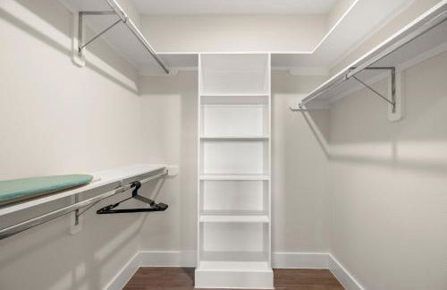 Pythagoras Place at East End Revitalized - Foto 26