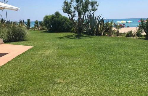 Amazing in front of the sea apartment - Foto 3