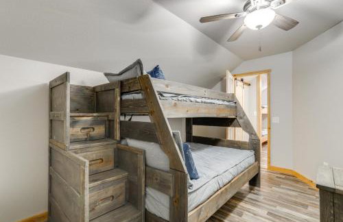 Greers Ferry Lake Access and Deck Group Getaway! - Foto 22