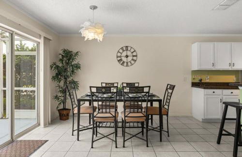 Davenport Oasis - 4BR Villa with Pool Near Disney - Foto 7