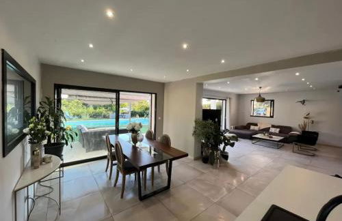 Villa dans les hauteurs de Marseille - Foto 1