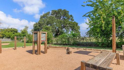 Fully Furnished 1BR with WiFi & Laundry in Leander - Foto 2