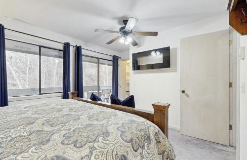 Downtown Creekside Getaway - Foto 15