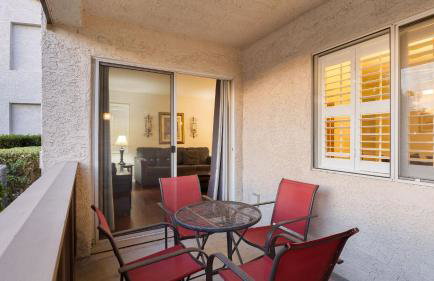 Coastal Retreat w Pool Spa BBQ Near Beaches Golf Courses Ritz Pointe Condo by AvantStay - Foto 23