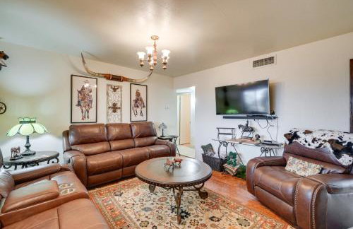 Horse-Friendly Ranch Retreat in Wickenburg! - Photo 6