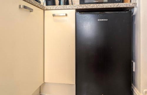 Comfy & Convenient 1-Bed Flat in Quiet Maida Vale - Photo 26