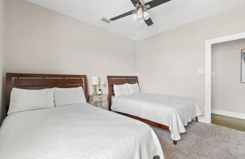 Trinity Groves Retreat - Large Modern 5 BR Home - Foto 19